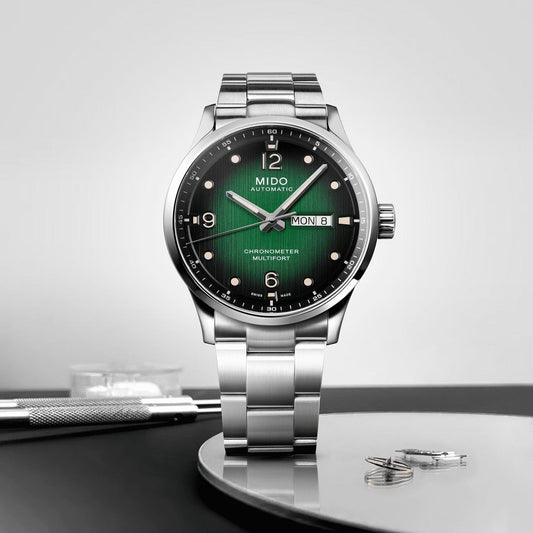 美度 Multifort M 天文台认证 COSC 42mm 绿色自动上链钢表 M038.431.11.097.00