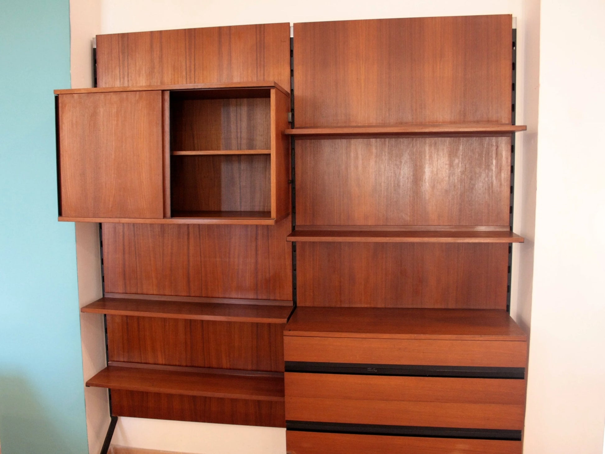 Libreria due moduli in legno naturale parete modulare urio disegnata da ico e luisa parisi per mim 1957