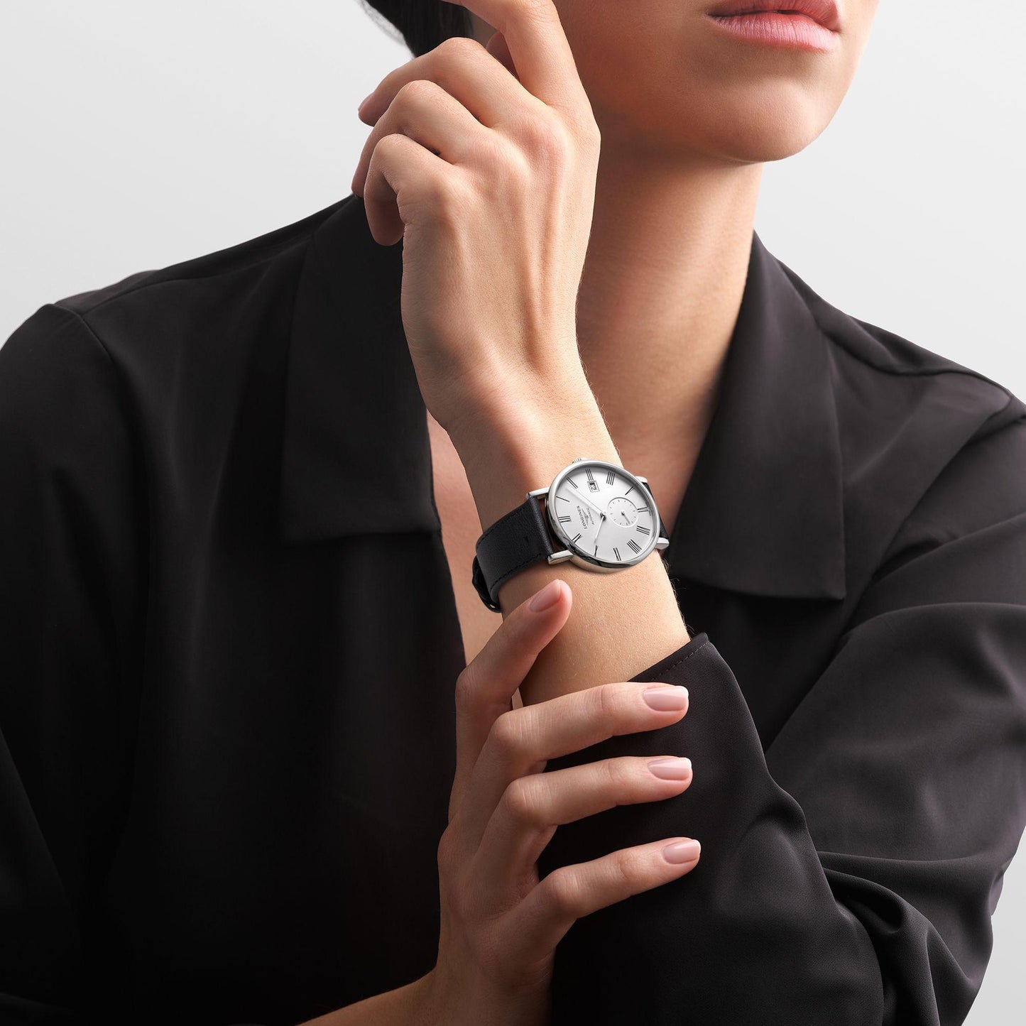 Longines Elegant Collection 39毫米 白色 自动钢表 L4.812.4.11.0