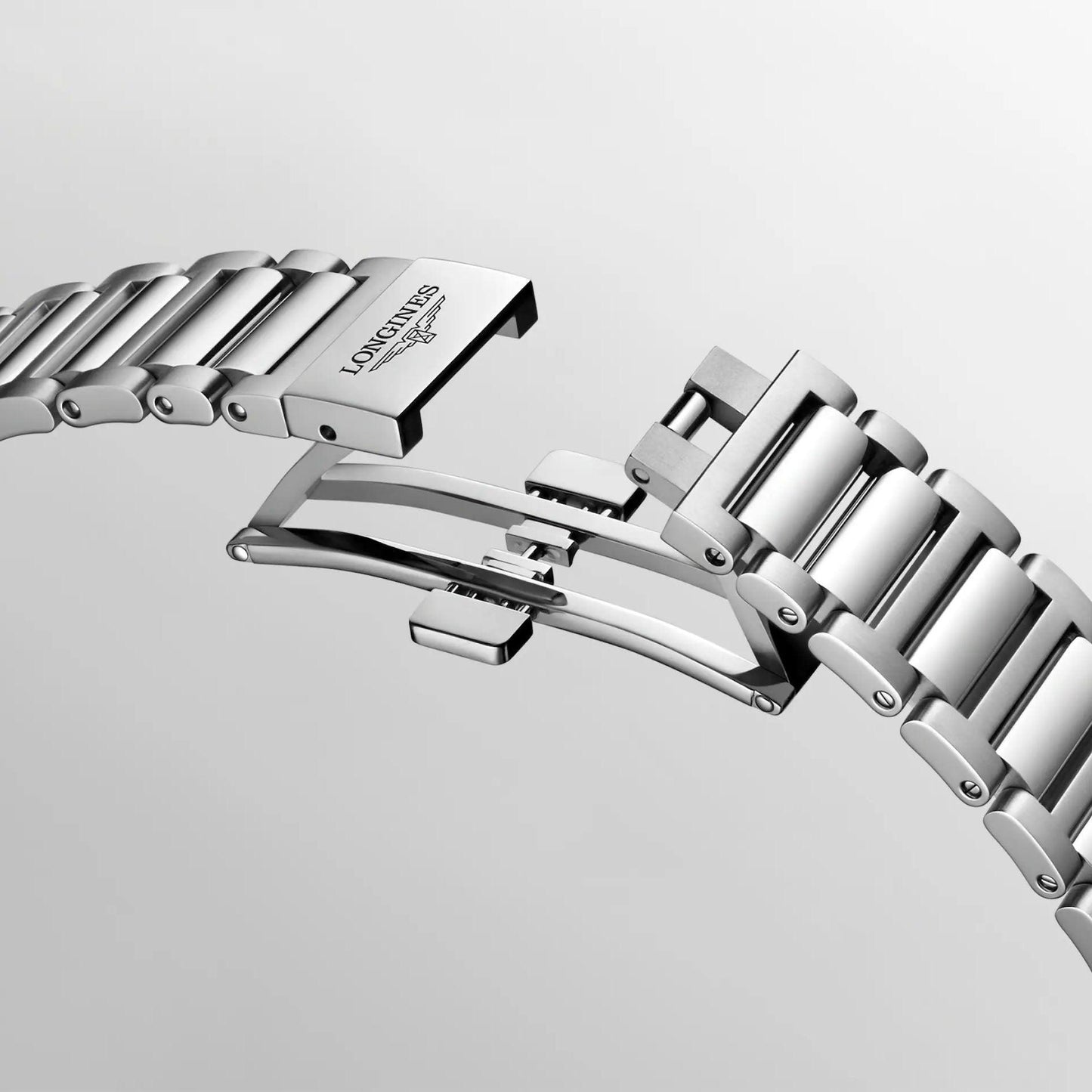 Longines New Conquest 42毫米银色自动机械钢表 L3.835.4.72.6