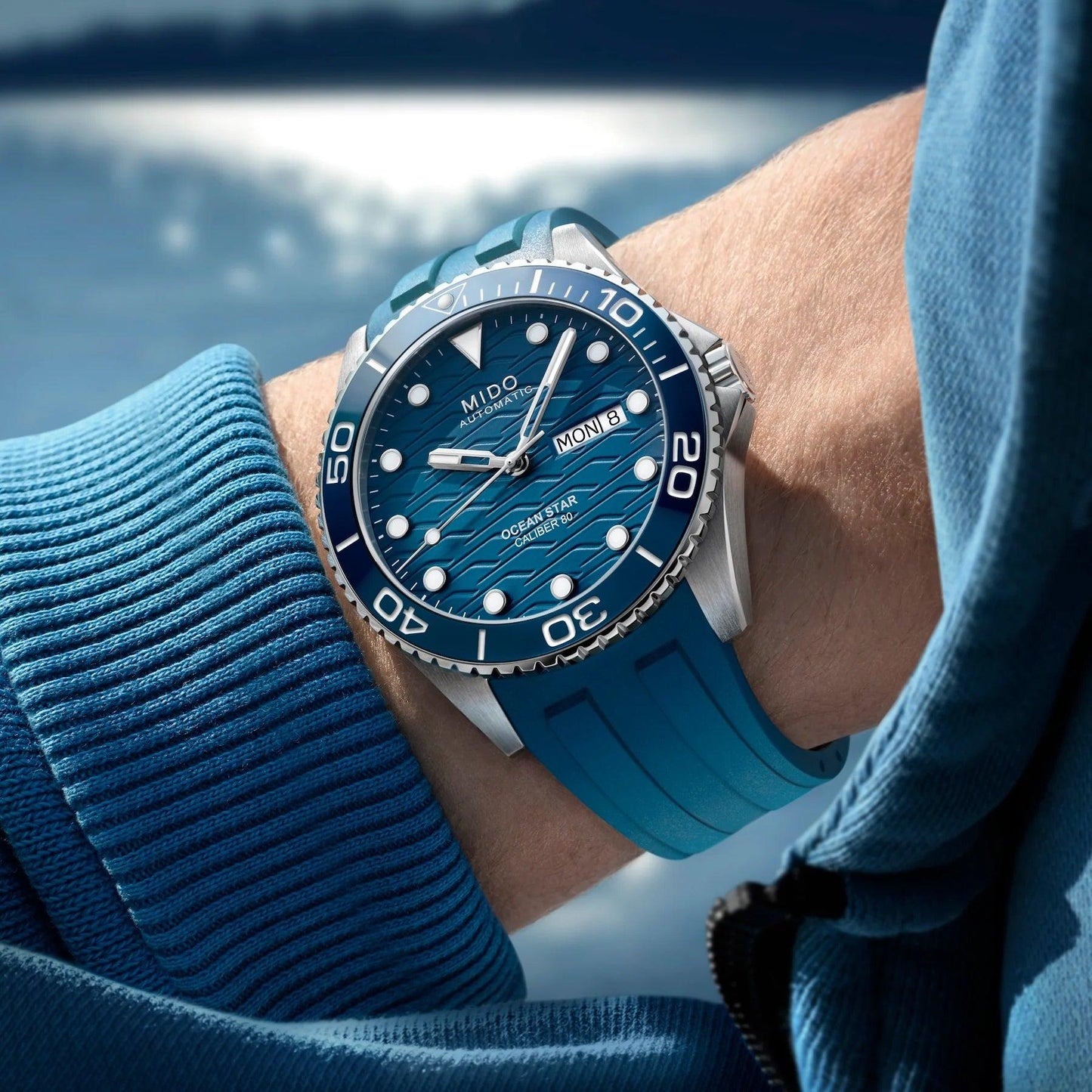 Mido orologio Ocean Star 200M 42mm blu automatico acciaio M042.430.17.041.00