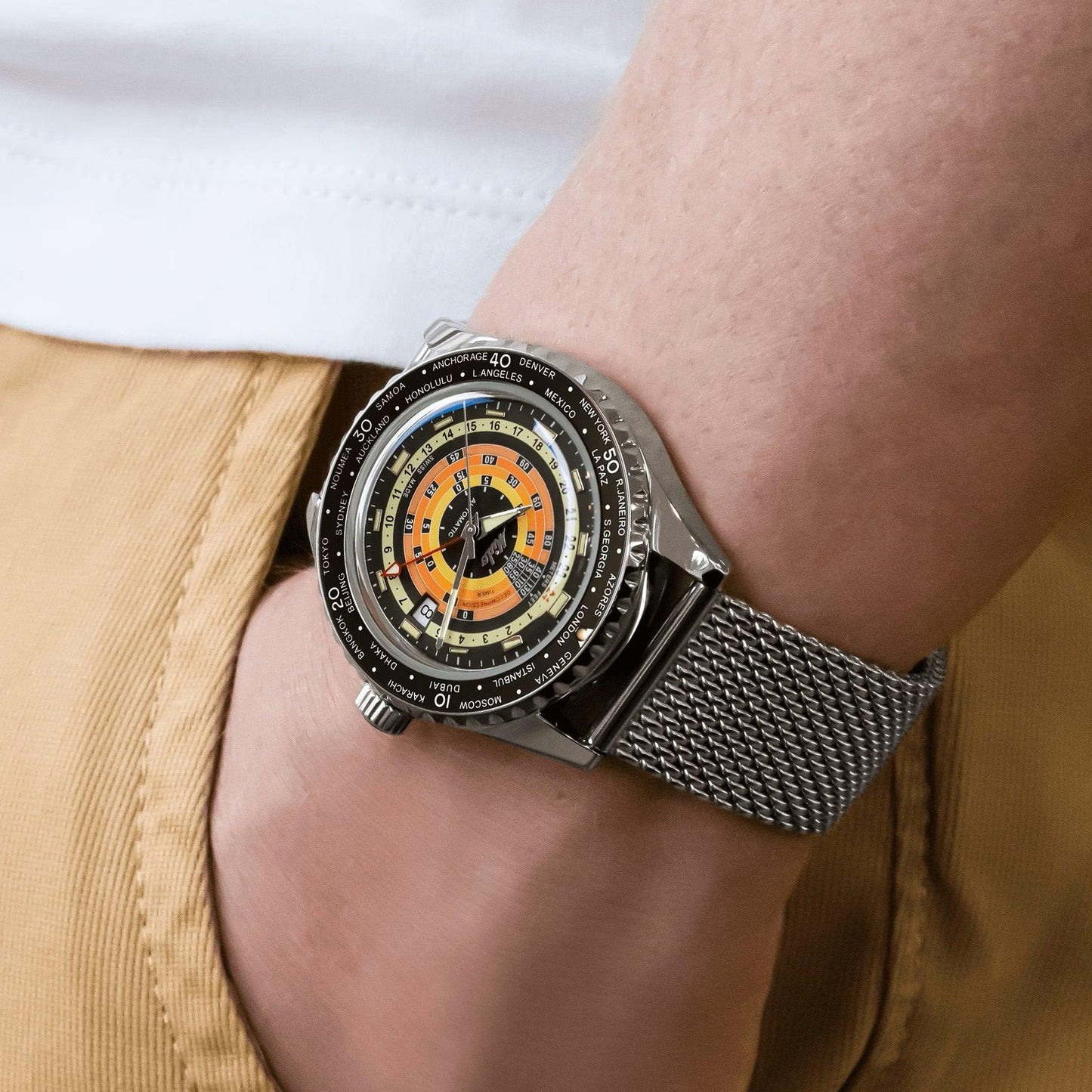 Mido Ocean Star Decompression Worldtimer 特别版 40毫米黑色自动机械钢表 M026.829.17.051.00