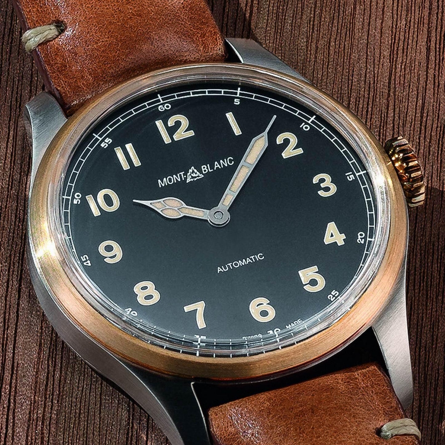 万宝龙 1858 Automatic 44毫米黑色自动机械钢青铜表 116241