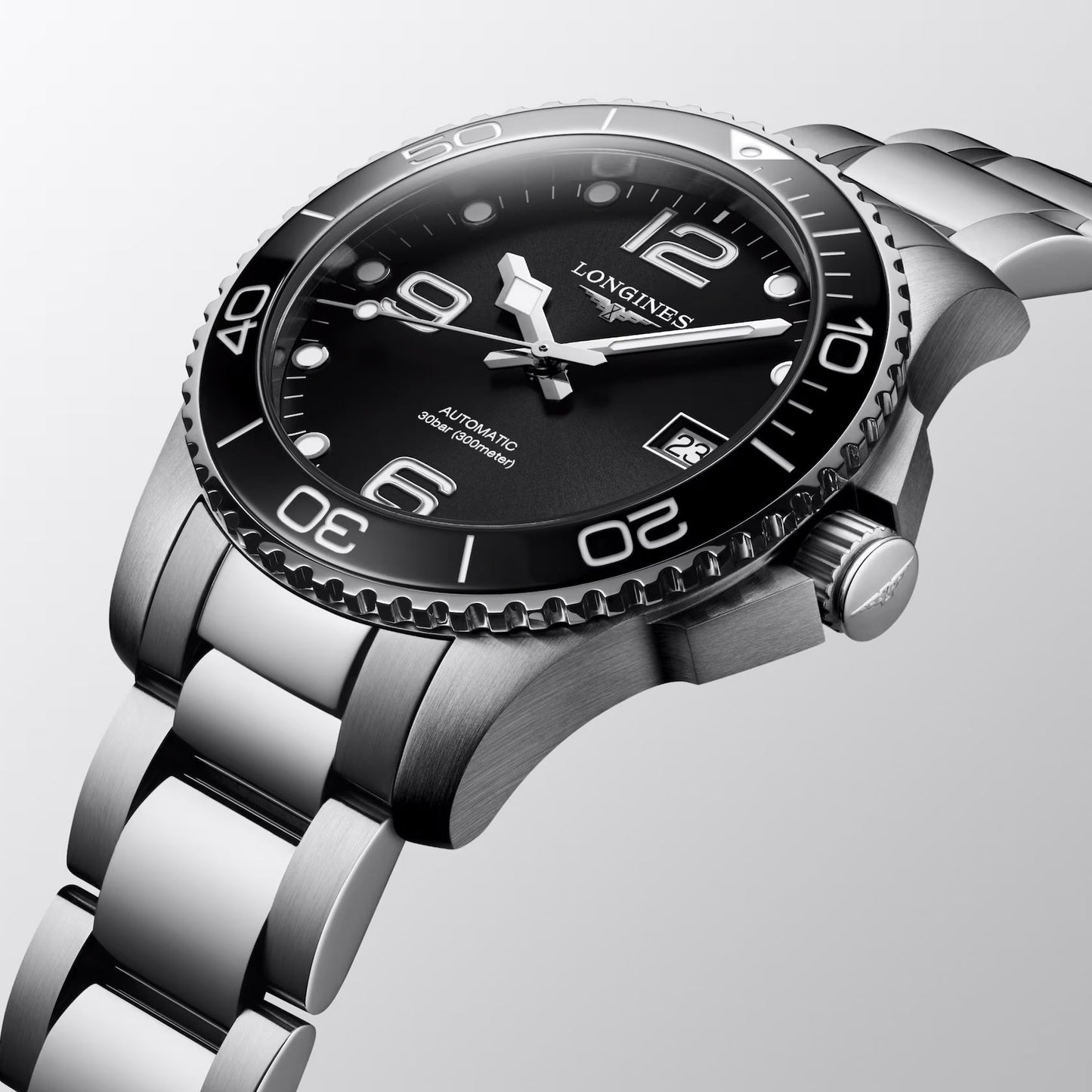 Longines Hydroconquest 39毫米黑色自动钢表